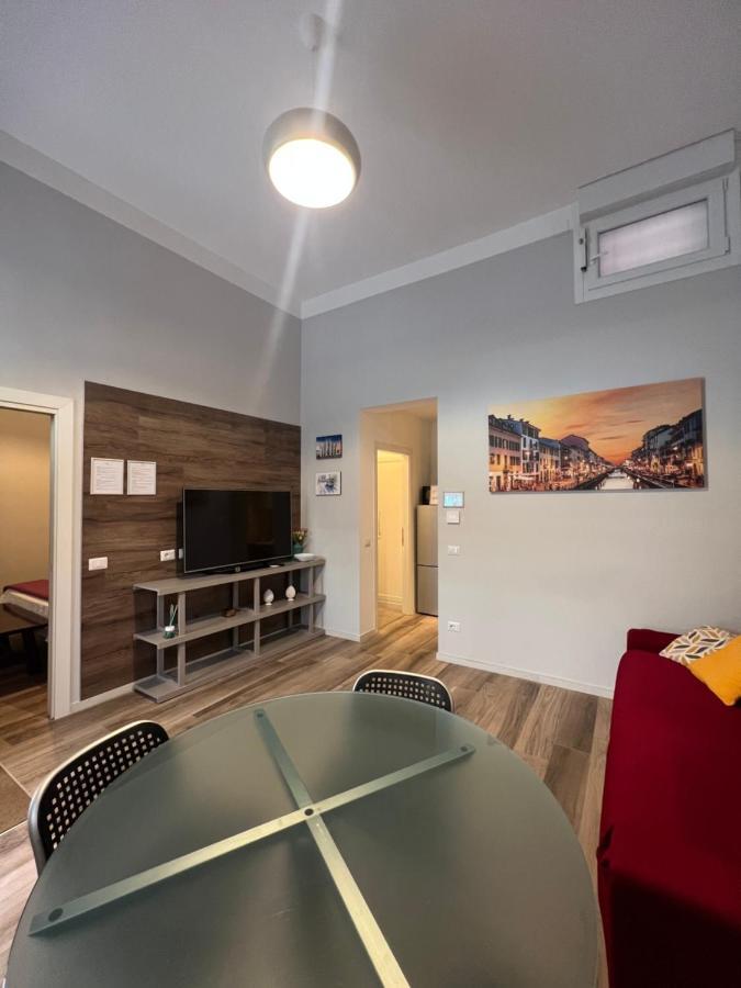 Fiori 3 Apartment มิลาน ภายนอก รูปภาพ