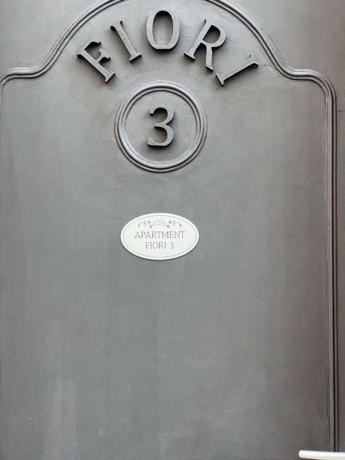 Fiori 3 Apartment มิลาน ภายนอก รูปภาพ